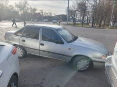 Сүрөт унаа Daewoo Nexia