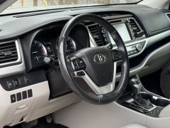 Фото авто Toyota Highlander