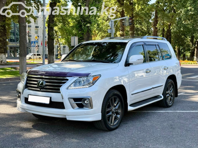 Lexus LX
