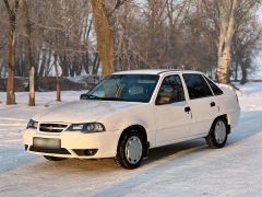 Сүрөт унаа Daewoo Nexia