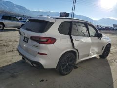 Photo of the vehicle BMW X5