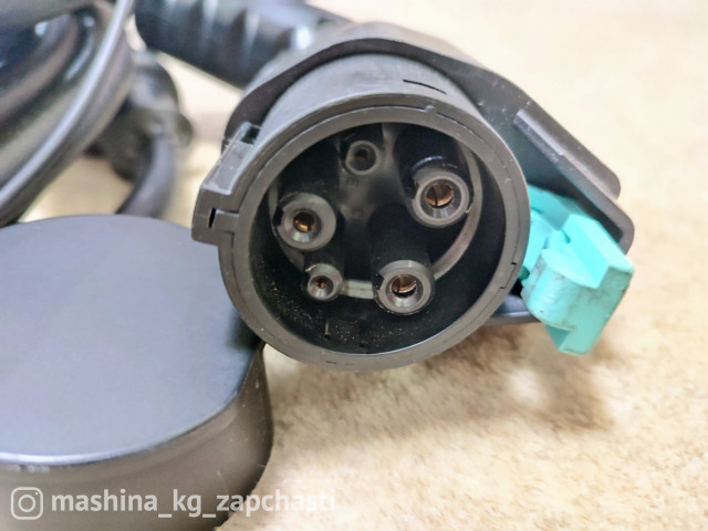 Авто тетиктер жана сарптоолору - Кабель зарядки для Nissan Leaf