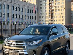 Сүрөт унаа Toyota Highlander