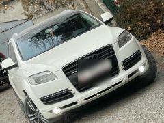 Сүрөт унаа Audi Q7