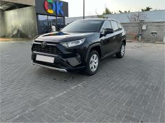 Сүрөт унаа Toyota RAV4