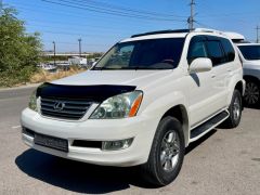 Photo of the vehicle Lexus GX