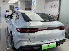 Сүрөт унаа BYD Qin L