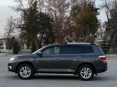 Photo of the vehicle Toyota Highlander