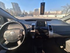 Фото авто Toyota Prius