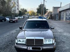 Фото авто Mercedes-Benz W124