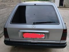 Фото авто Mercedes-Benz W124