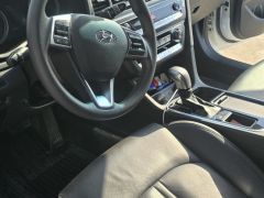 Photo of the vehicle Hyundai Sonata