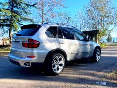 Photo of the vehicle BMW X5