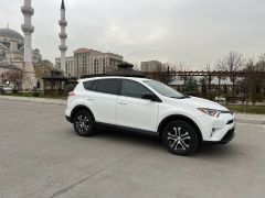 Фото авто Toyota RAV4