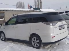 Фото авто Toyota Estima