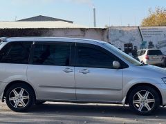 Photo of the vehicle Mazda MPV