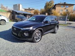 Photo of the vehicle Hyundai Santa Fe