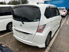 Фото авто Honda Freed