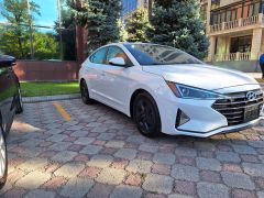 Фото авто Hyundai Elantra