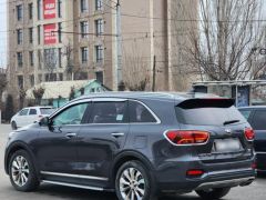 Сүрөт унаа Kia Sorento