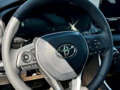 Сүрөт унаа Toyota RAV4