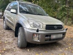 Сүрөт унаа Toyota RAV4