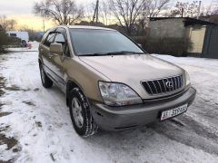 Photo of the vehicle Lexus RX