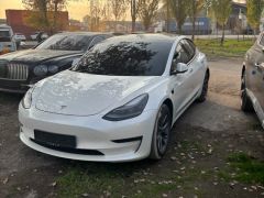 Фото авто Tesla Model 3