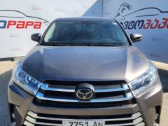 Сүрөт унаа Toyota Highlander