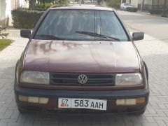 Фото авто Volkswagen Vento