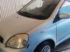 Фото авто Toyota Vitz