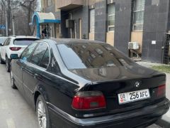 Фото авто BMW 5 серии