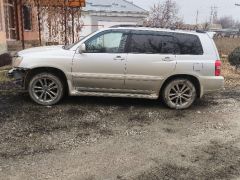 Photo of the vehicle Toyota Highlander