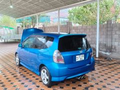 Фото авто Honda Fit