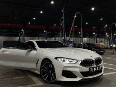 Фото авто BMW M8