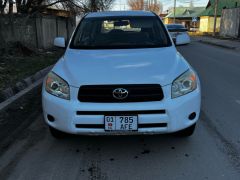 Сүрөт унаа Toyota RAV4