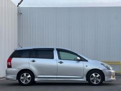 Photo of the vehicle Toyota Wish