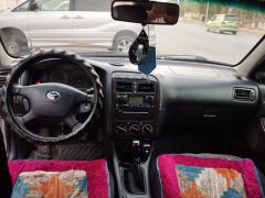 Сүрөт унаа Toyota Avensis