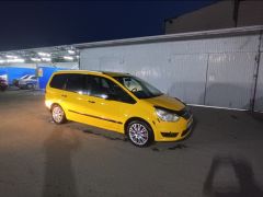 Фото авто Ford Galaxy