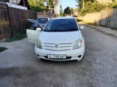 Сүрөт унаа Toyota Ist