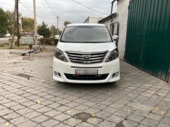 Фото авто Toyota Alphard