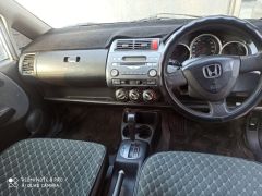 Фото авто Honda Fit