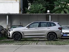 Photo of the vehicle BMW X3