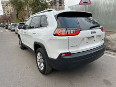 Фото авто Jeep Cherokee