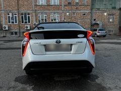 Фото авто Toyota Prius