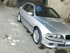 Фото авто BMW 5 серии