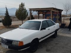 Photo of the vehicle Audi 100