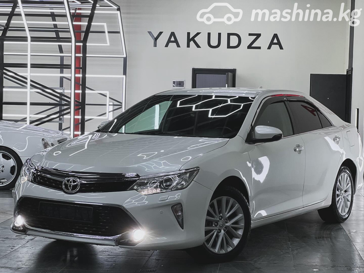 Купить Toyota Camry в Бишкеке, 2017 год, 24 000 $.