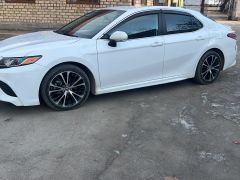 Сүрөт унаа Toyota Camry