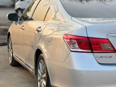 Photo of the vehicle Lexus ES